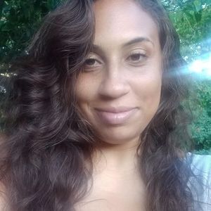 Meet your Posher, Kendra